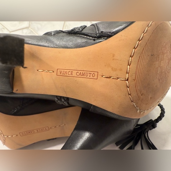 Vince Camuto Black Leather ASTAN Booties Peep Toe Tassel Size 5.5 Stiletto - Picture 8 of 10